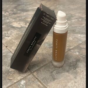 Fenty Beauty Foundation - Warm Brown
